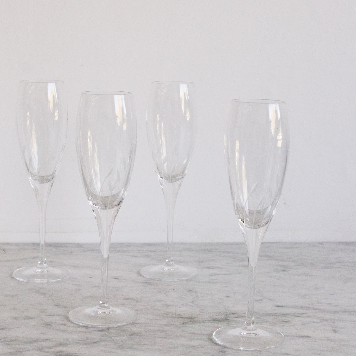 Etched Champagne Flute Set Of 7 - elsie green - The French Kitchen