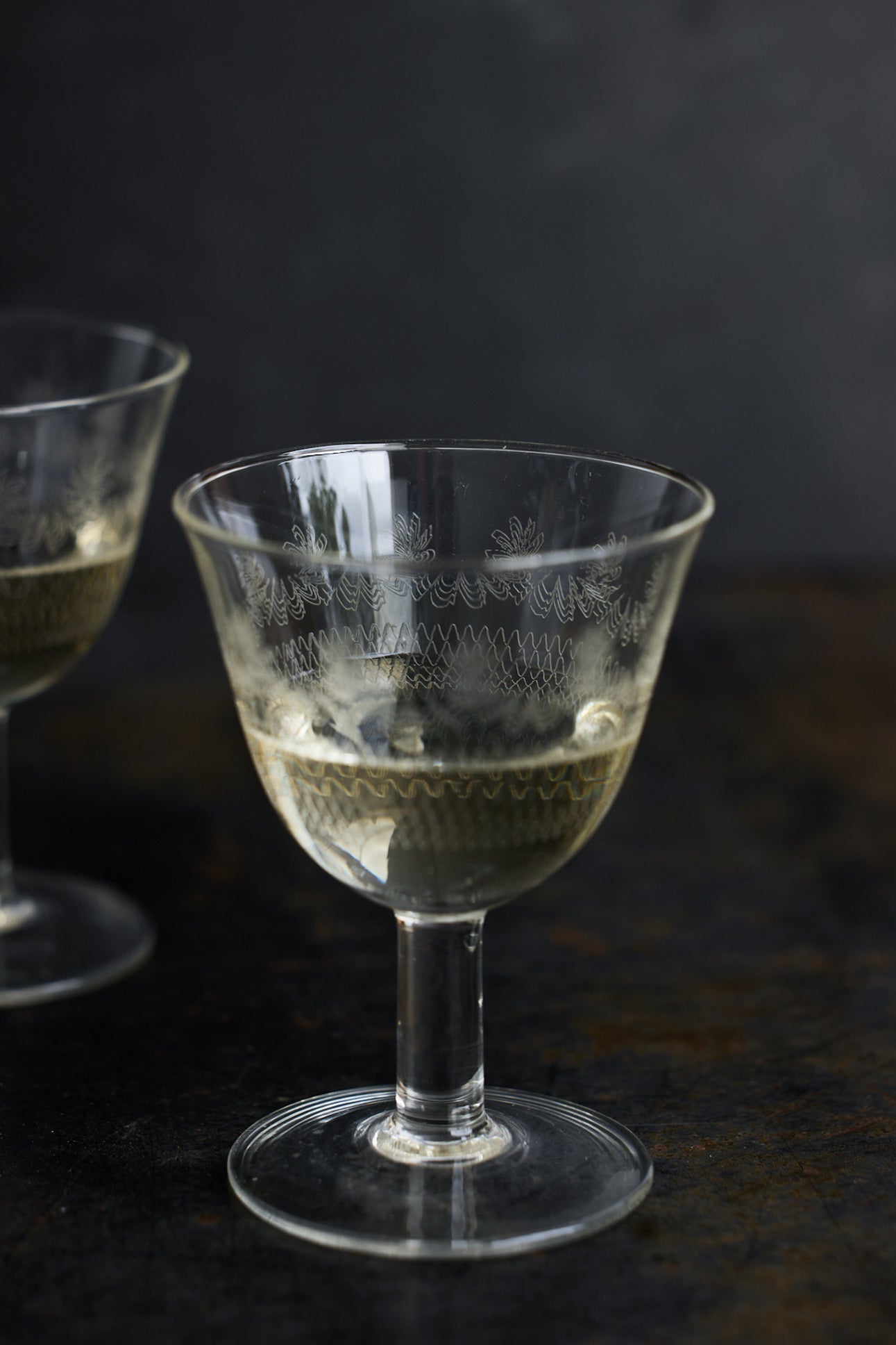 Etched Wine Glass Set of 4 - elsie green - the french kitchen