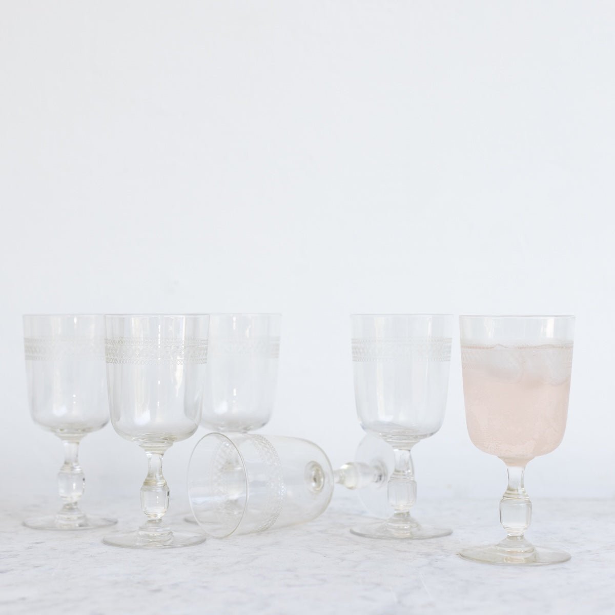 Etched Wine Glass Set of 6 - elsie green - the french kitchen