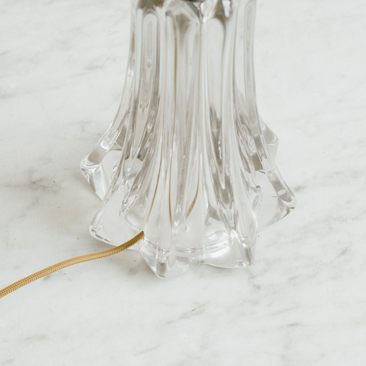 Fluted Crystal Accent Lamp - elsie green - Decor