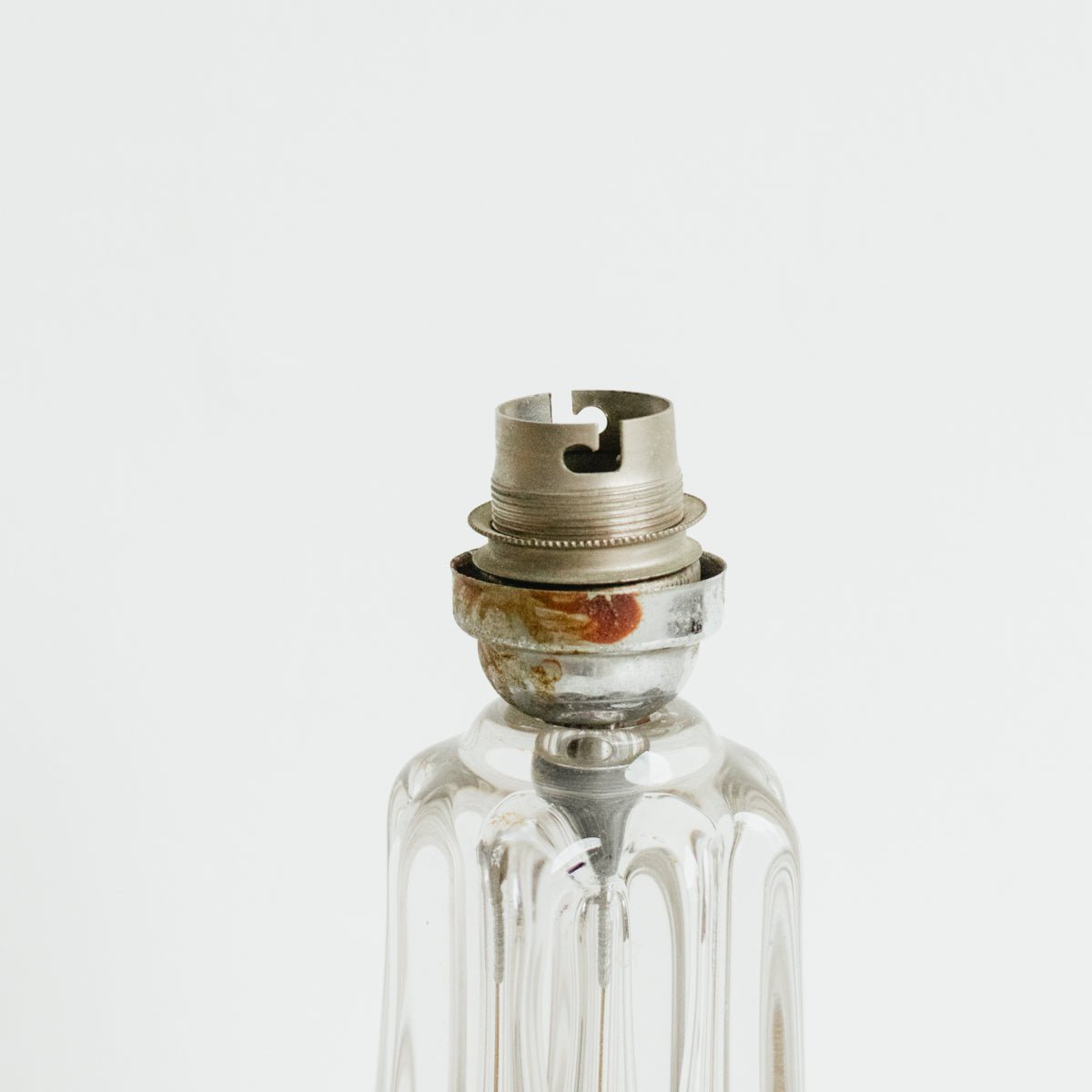 Fluted Crystal Accent Lamp - elsie green - Decor