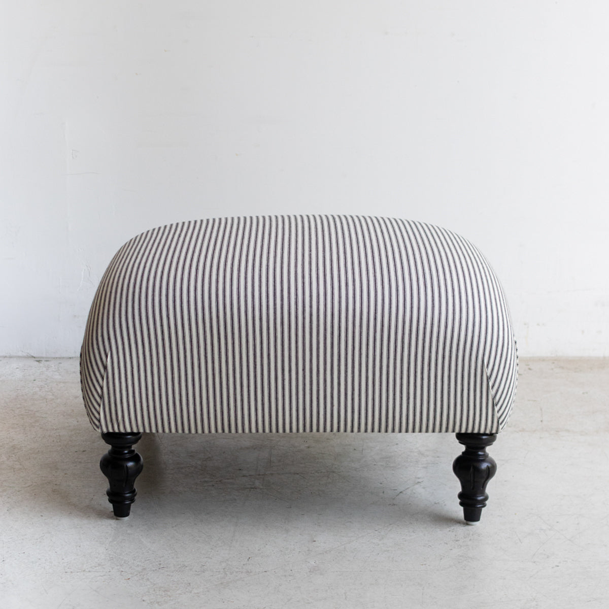 Bellecour Ottoman - elsie green