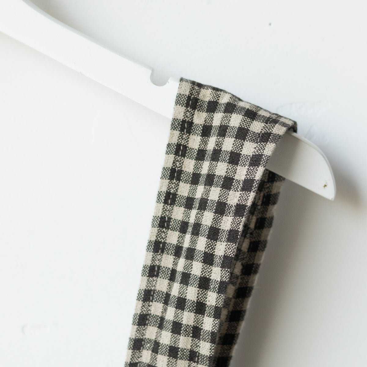 Gingham Linen Japanese Apron | Charbon - elsie green - textiles