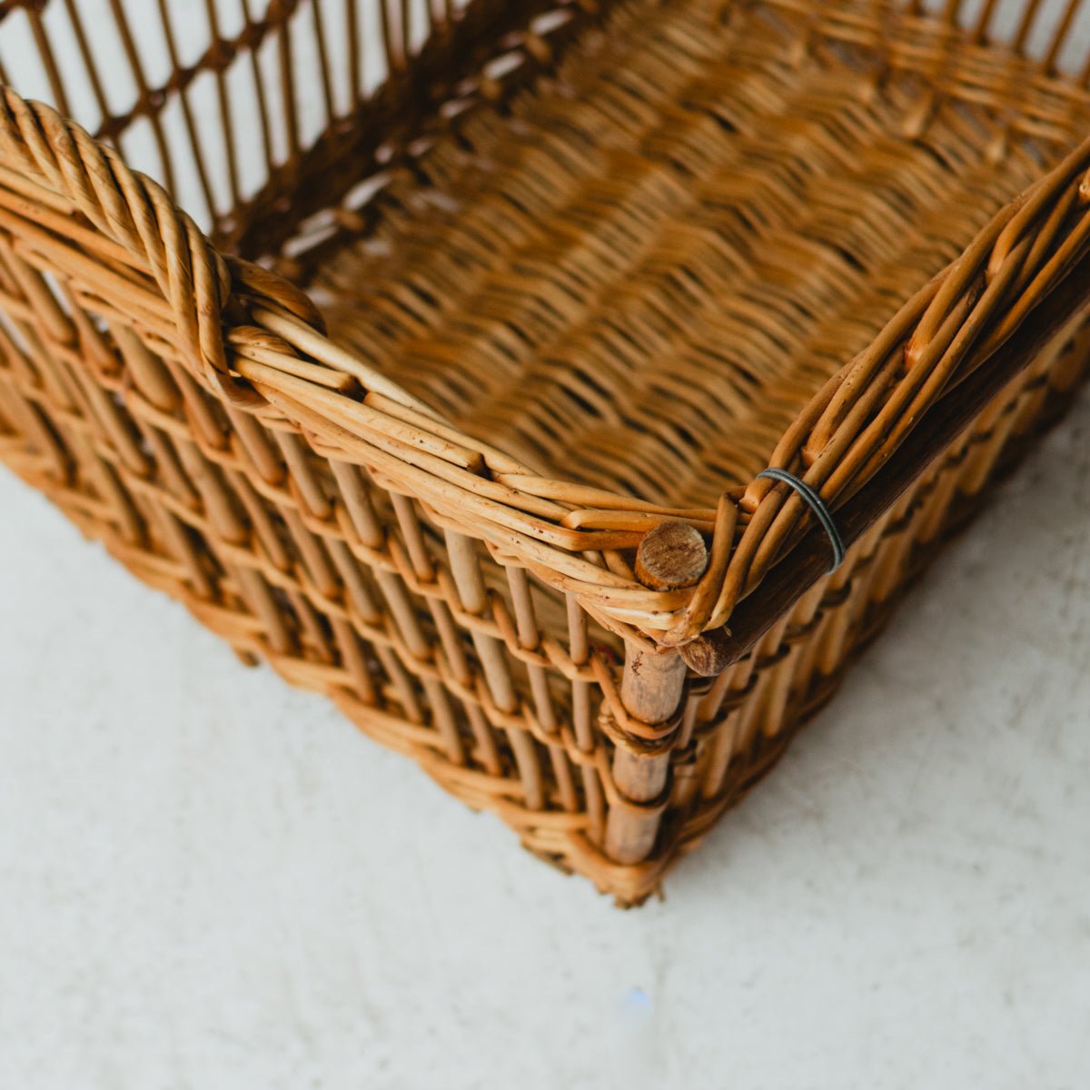 Grande Belgian Laundry Basket - elsie green - decor