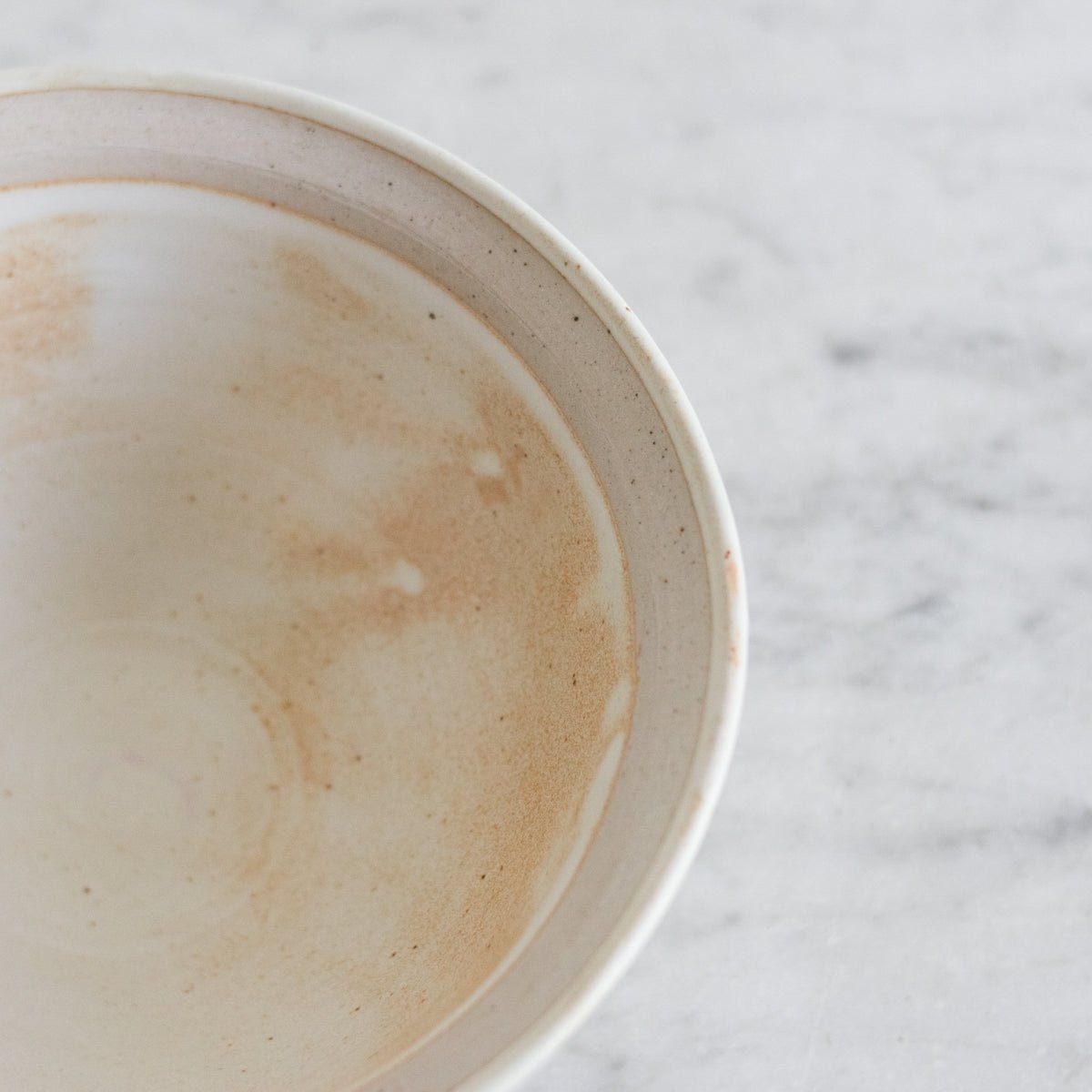 Hand Made Stoneware Bowl with Lid | Bob Dinetz - elsie green - The French Kitchen