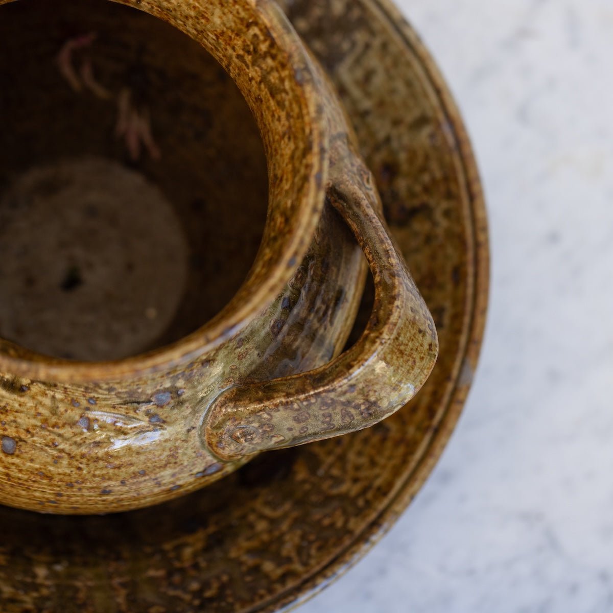 Hand Made Stoneware Crock & Plate | Signed by Artist. - elsie green - decor