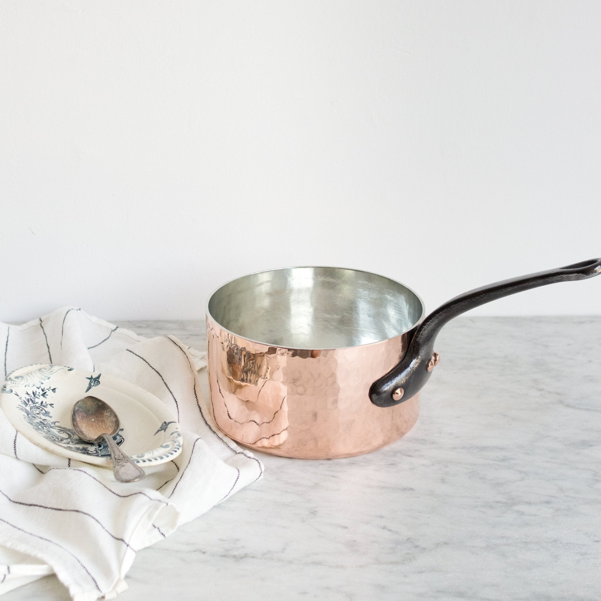 Heavy Hammered Copper Pot - elsie green - the french kitchen