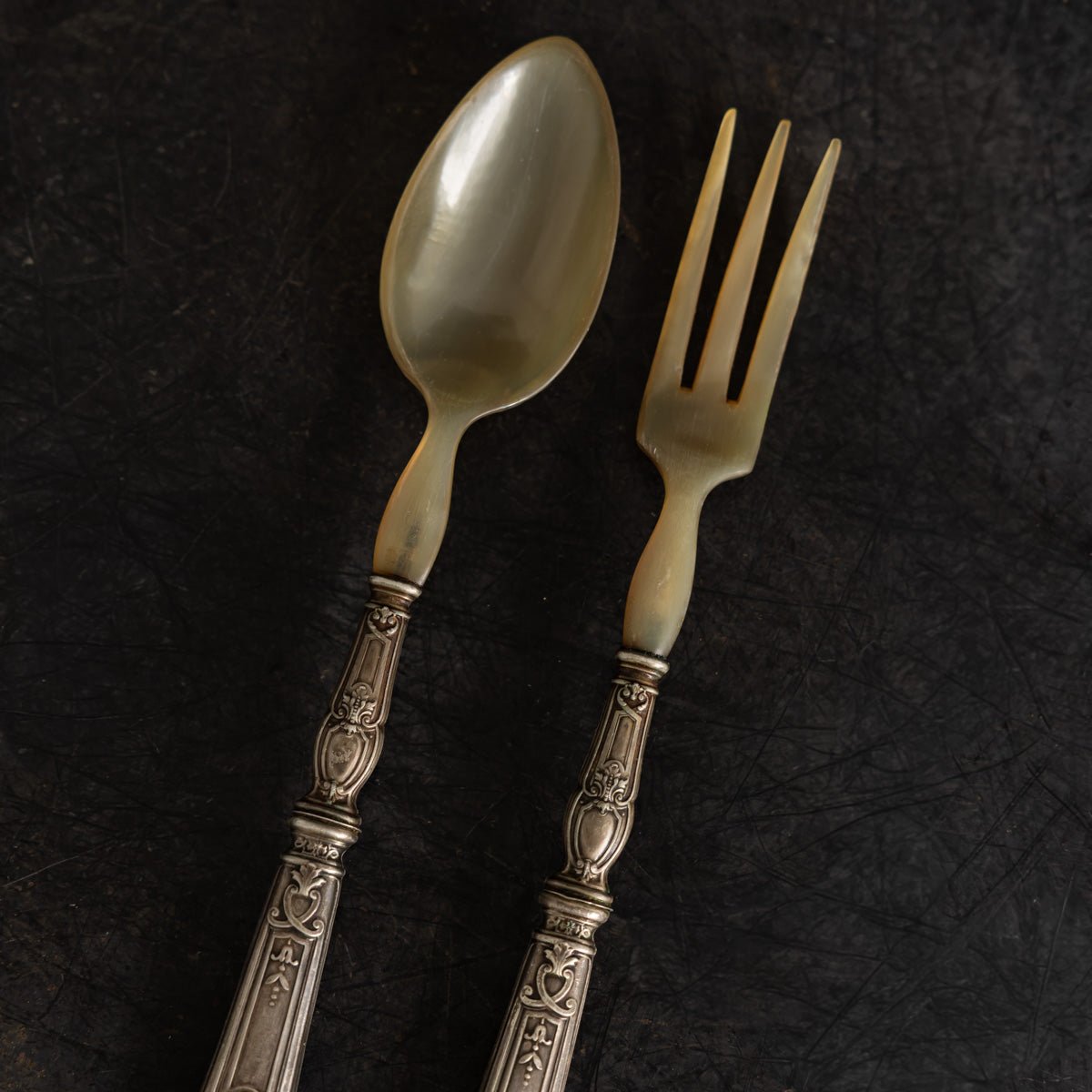 Horn Serving Set - elsie green - the french kitchen