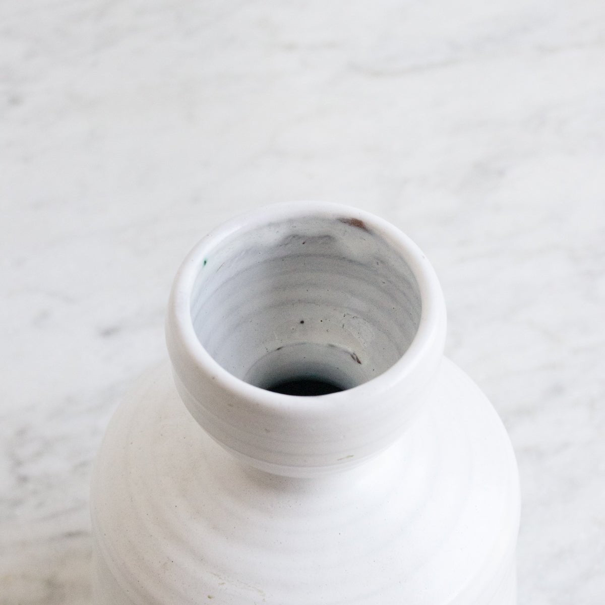 Hourglass Vase | Signed by Artist - elsie green - decor