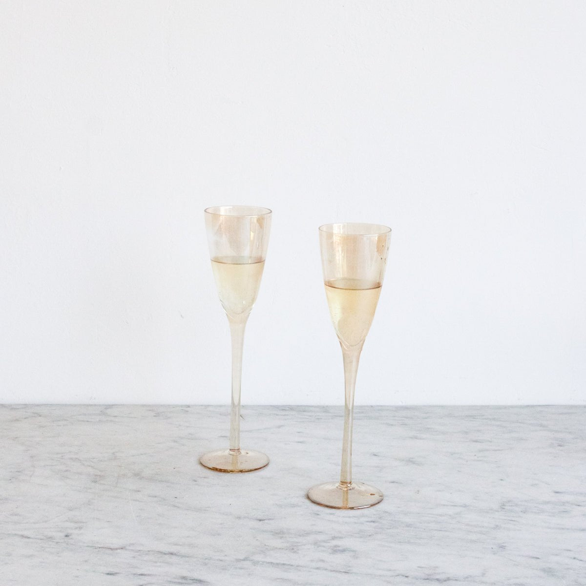 Iridescent Champagne Flute Set Of 5 - elsie green - The French Kitchen
