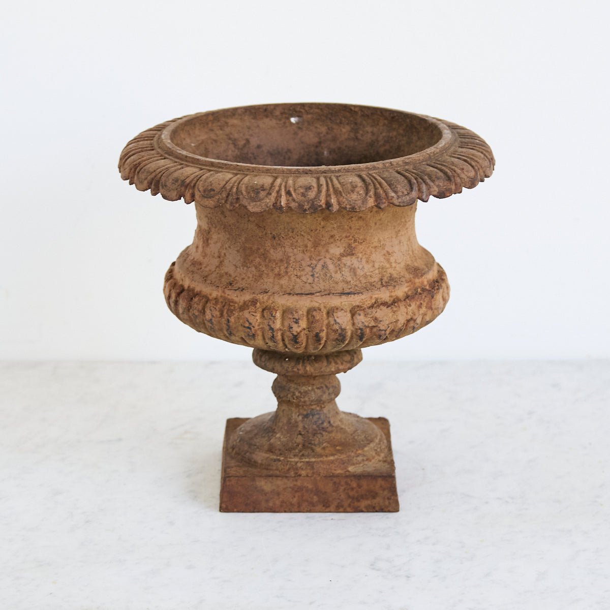 Iron Garden Urn - elsie green - decor