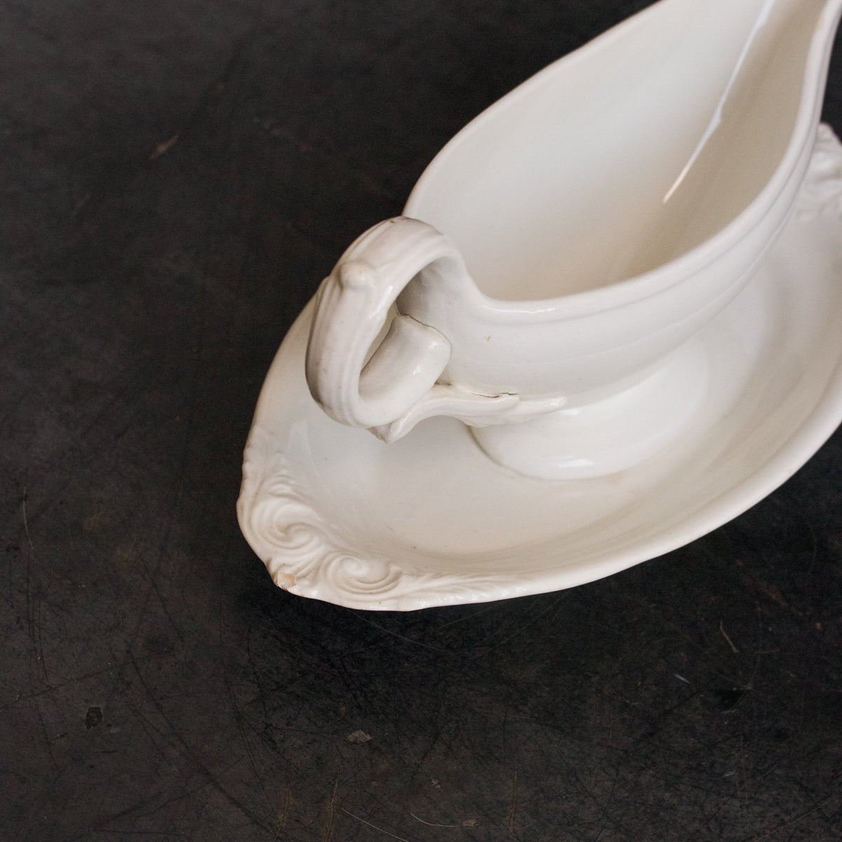 Ironstone Gravy Boat With Saucer - elsie green - The French Kitchen