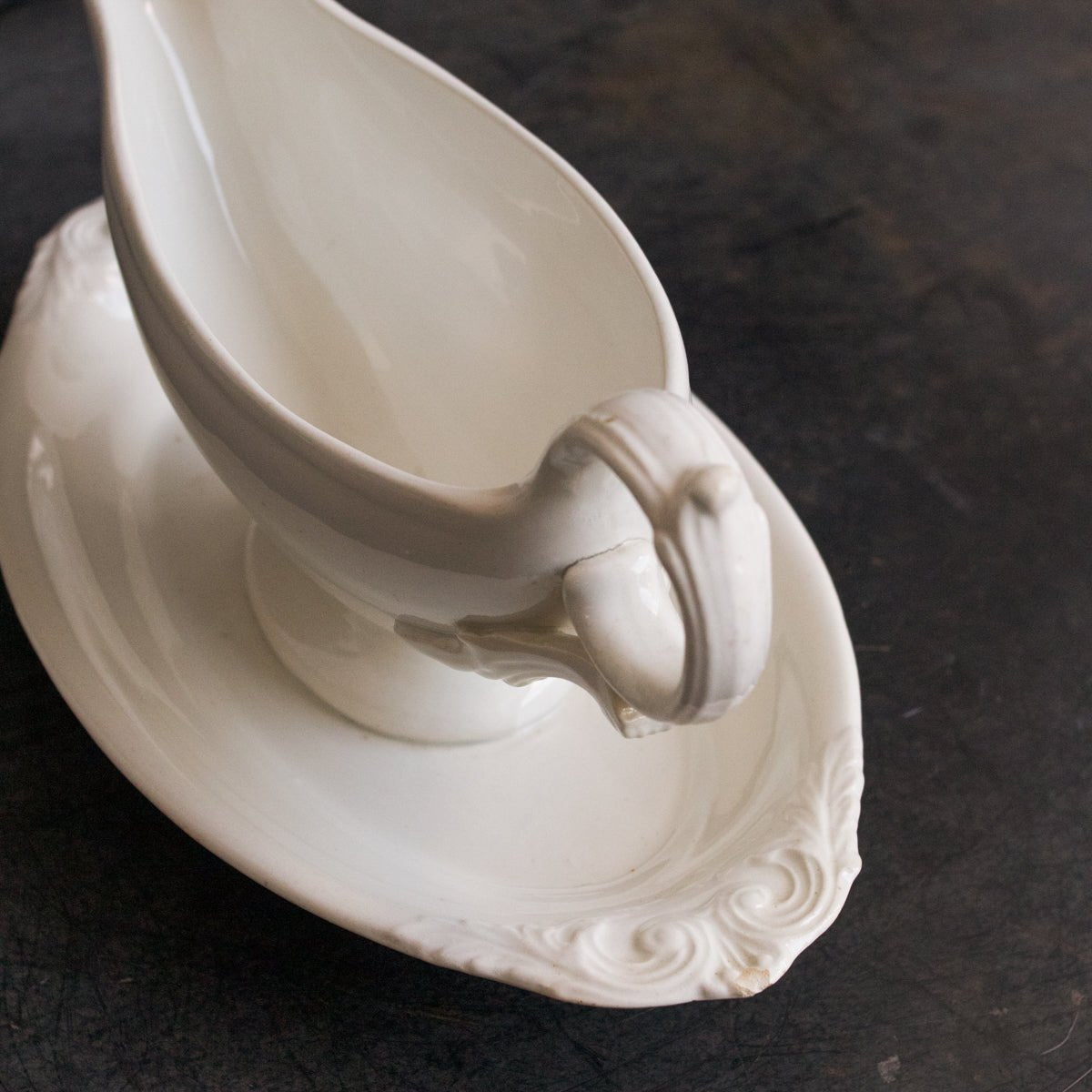Ironstone Gravy Boat With Saucer - elsie green - The French Kitchen