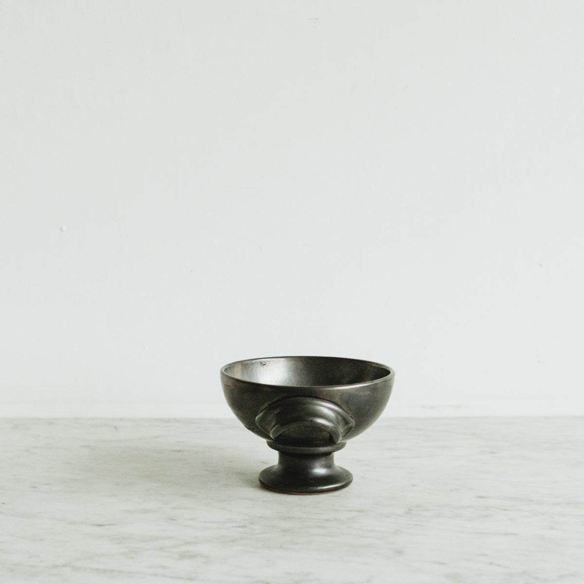 Jean Marais Pedestal Bowl - elsie green - the french kitchen