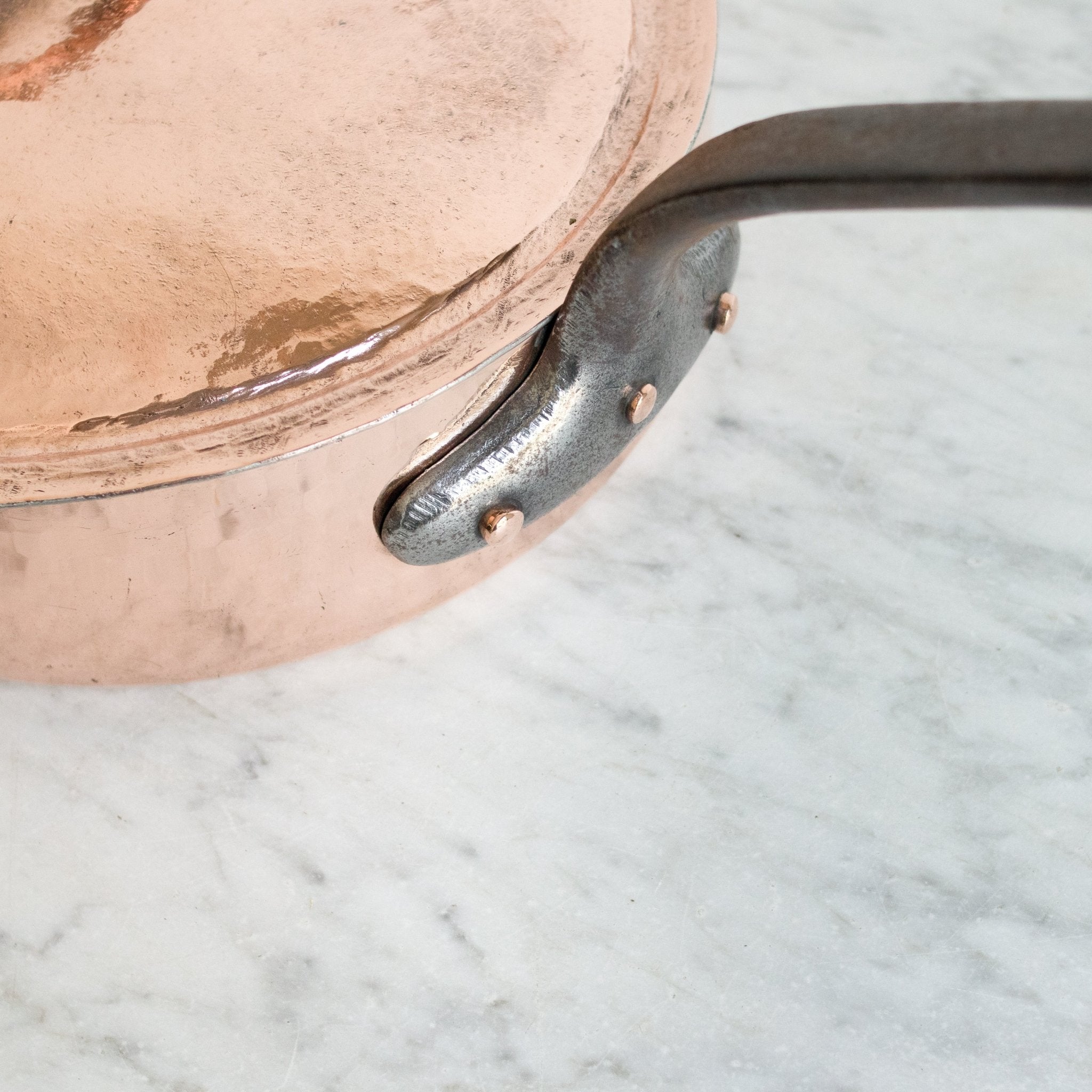 Large Copper Saucier with Lid - elsie green - the french kitchen