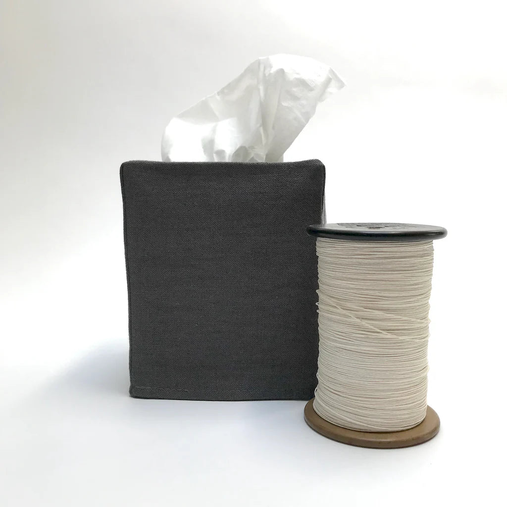 Linen Tissue Cover - elsie green - Textiles