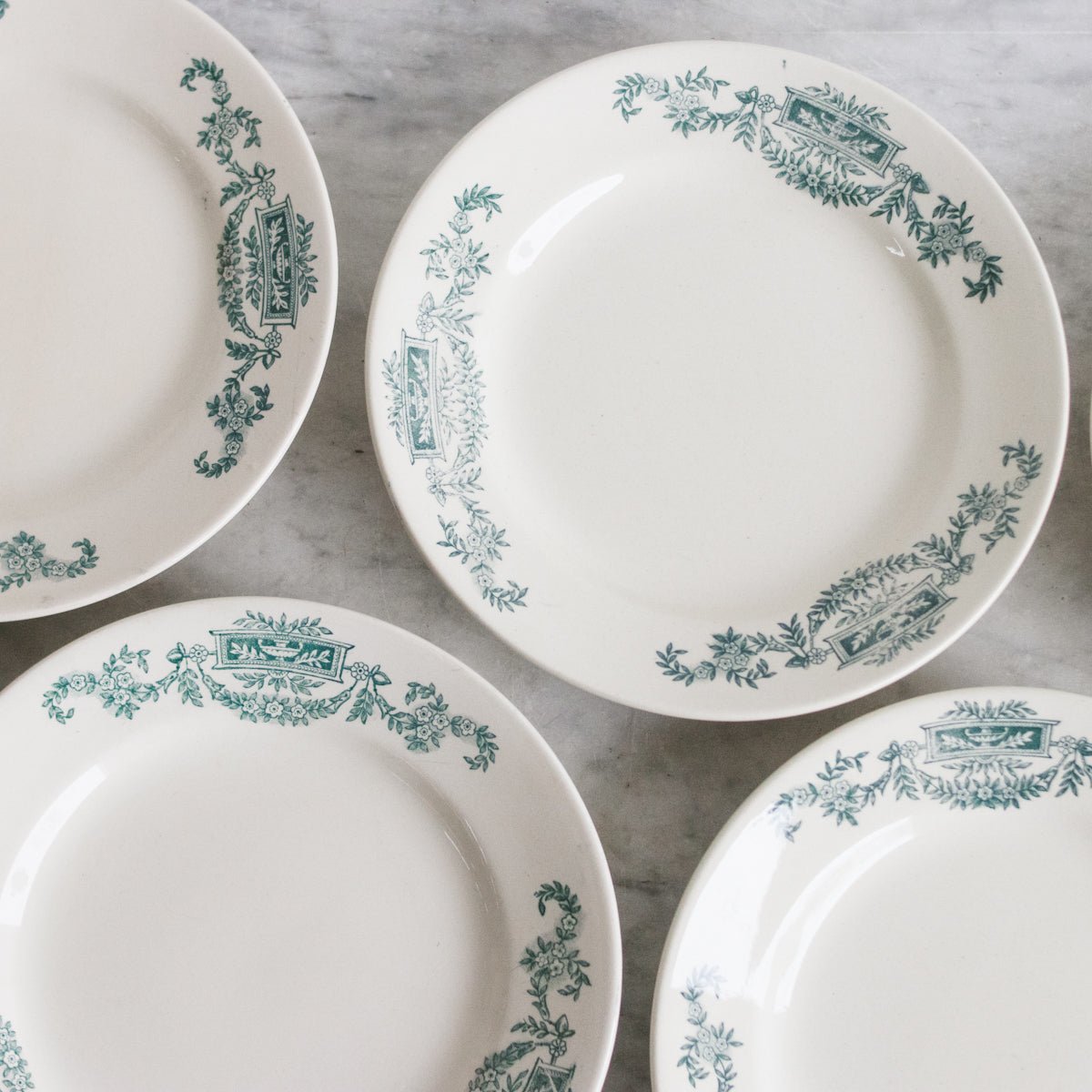 Lutece Transfeware Plate Set of 14 - elsie green - The French Kitchen