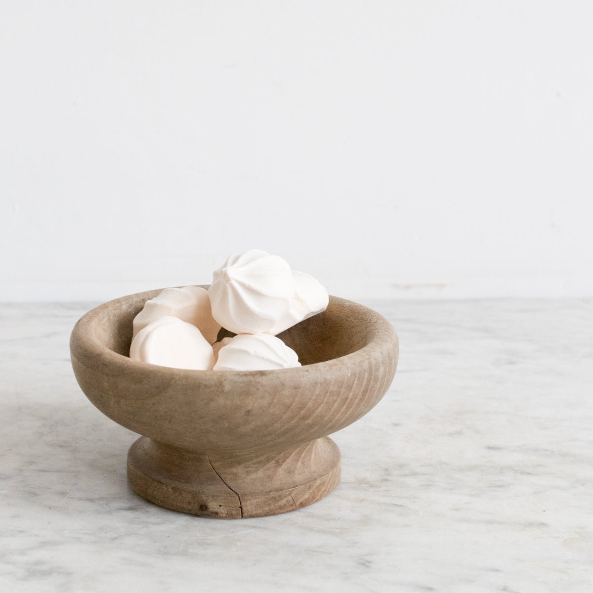 Oak Pedestal Bowl - elsie green - the french kitchen