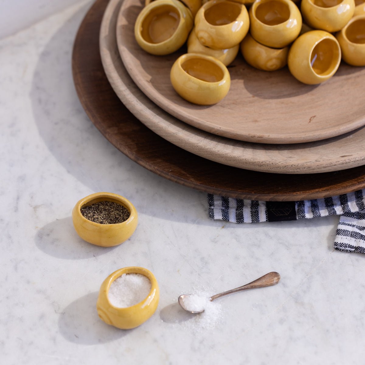 Ochre Escargot Pot Set of 8 - elsie green - the french kitchen