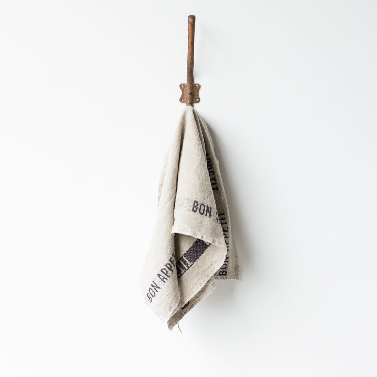 PAIR OF BON APPETIT KITCHEN TOWELS | LINEN & BLACK - elsie green - the french kitchen