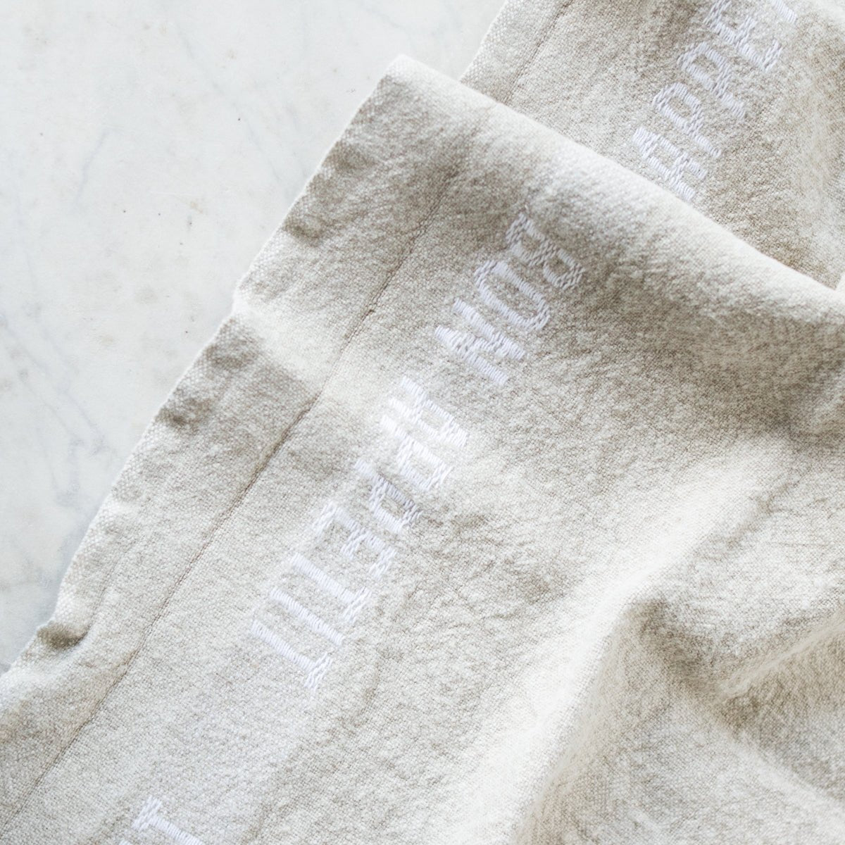 PAIR OF BON APPETIT KITCHEN TOWELS | NATURAL & WHITE - elsie green - the french kitchen