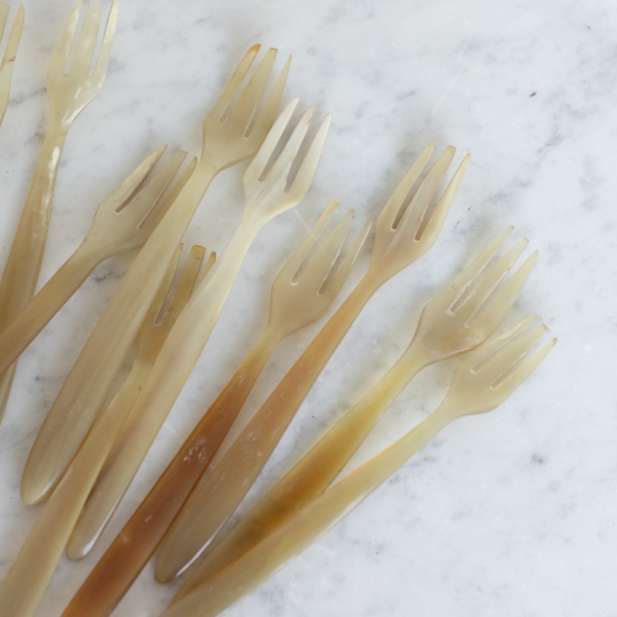 Pair of Petite Horn Utensils - elsie green - the french kitchen