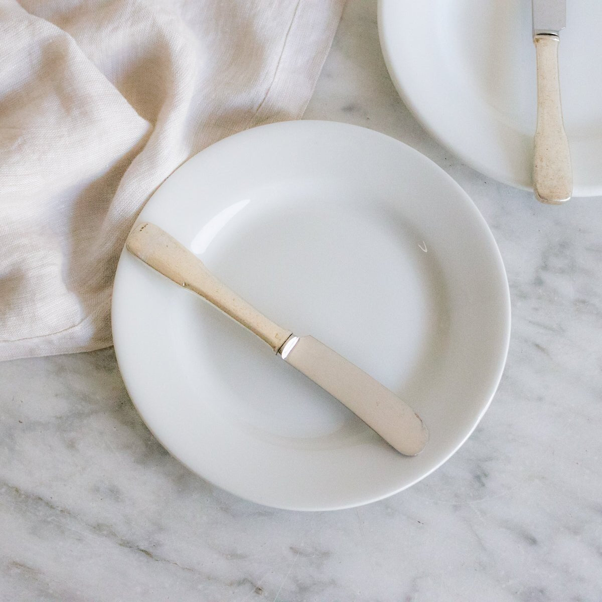 Pair of Porcelain Plates with Hotel Silver Spreaders - elsie green - the french kitchen