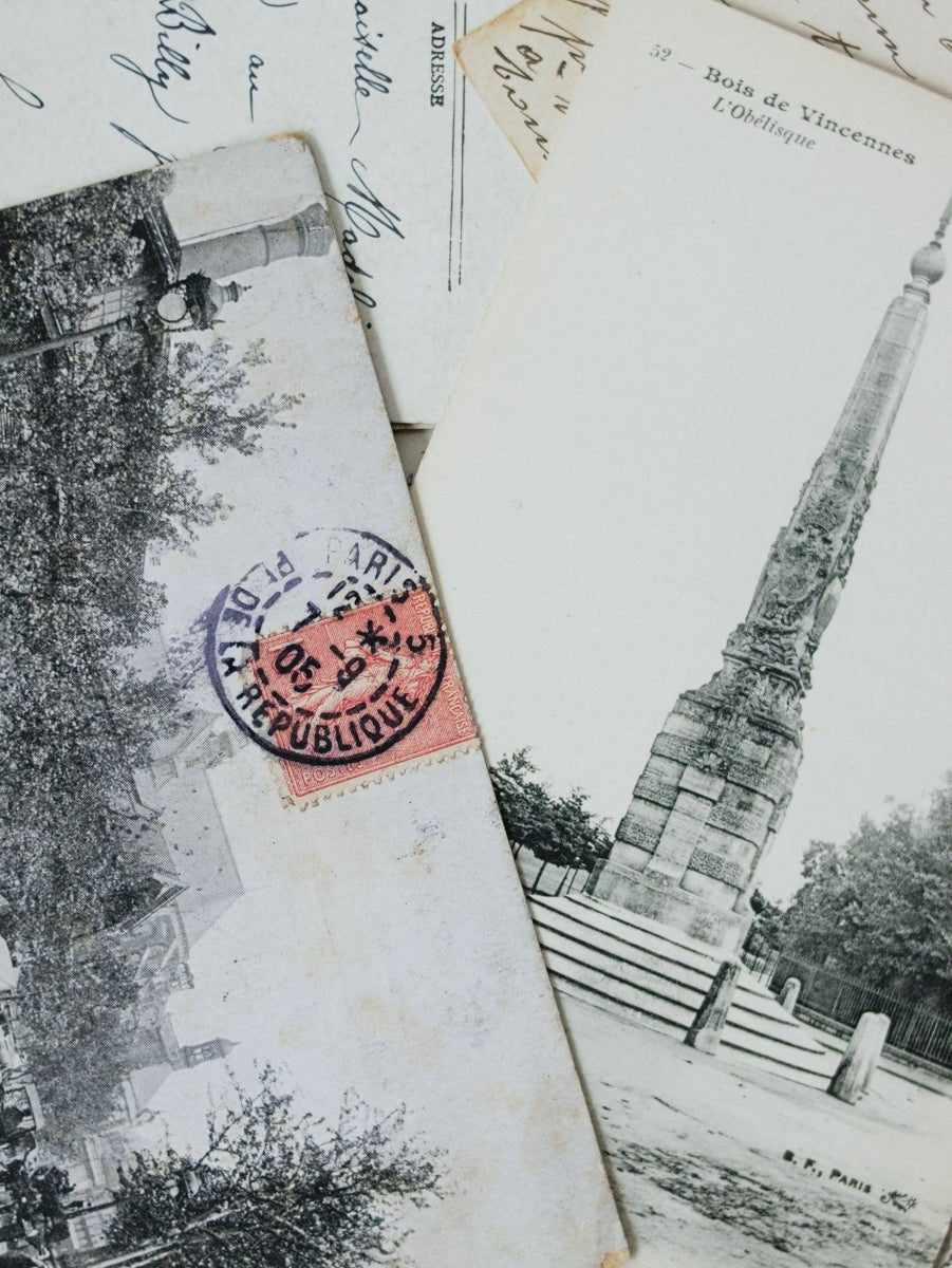 Parisian French Postcard Set of 20 - elsie green - Decor