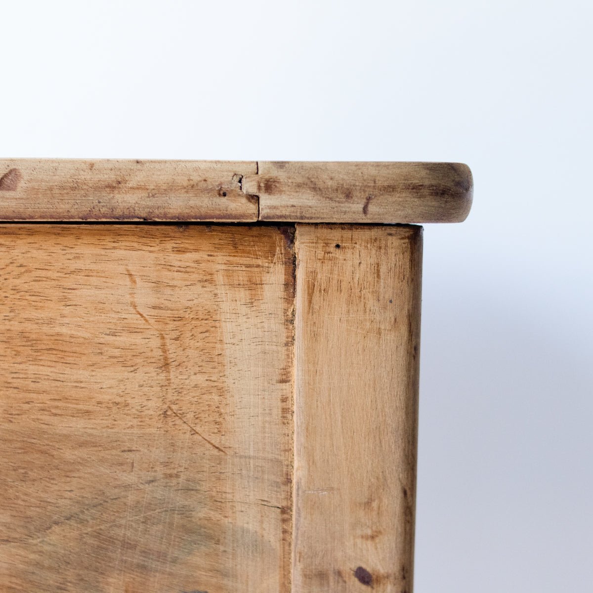 Petite Accent Table - elsie green - furniture