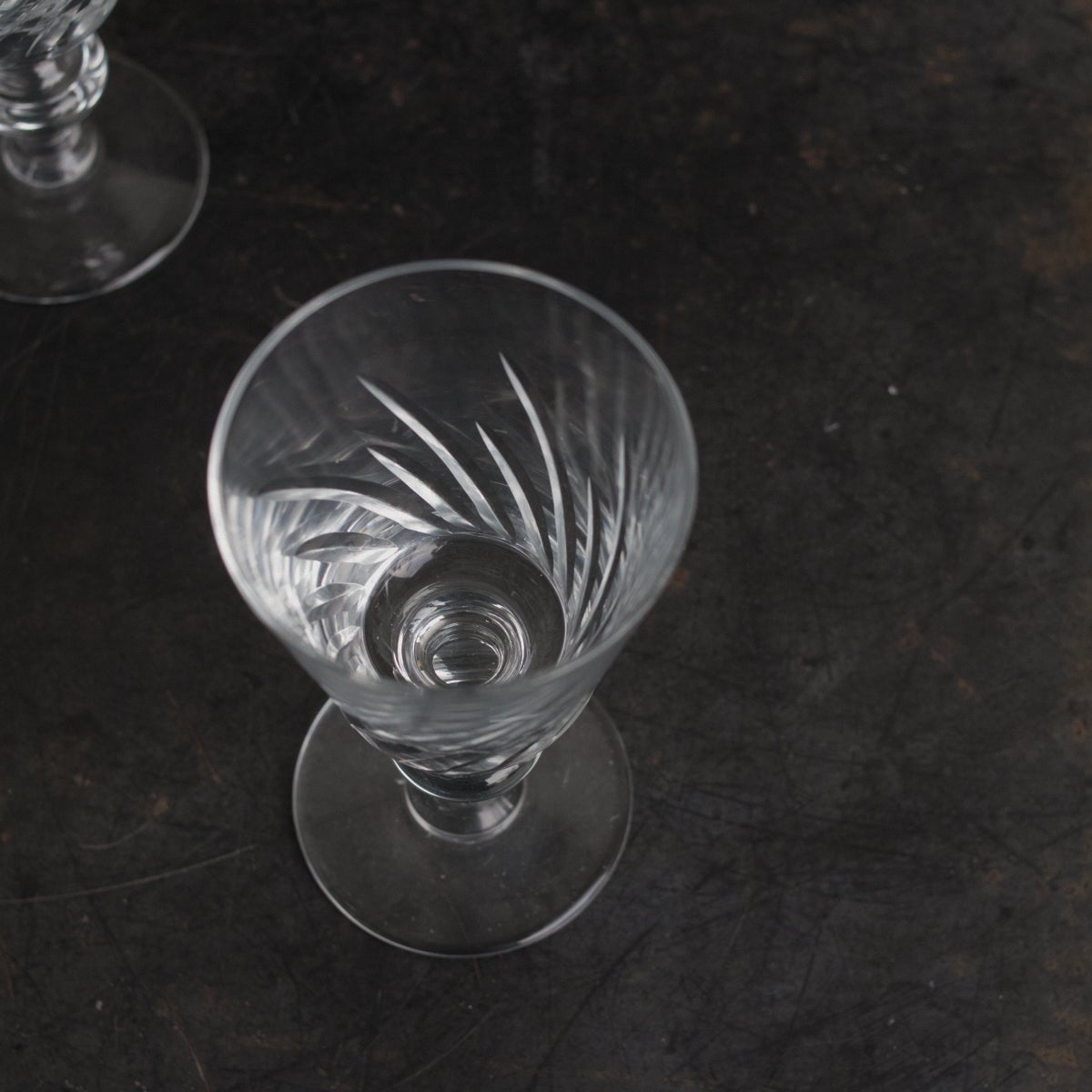 Petite Crystal Wine Glass Set of 8 - elsie green - the french kitchen