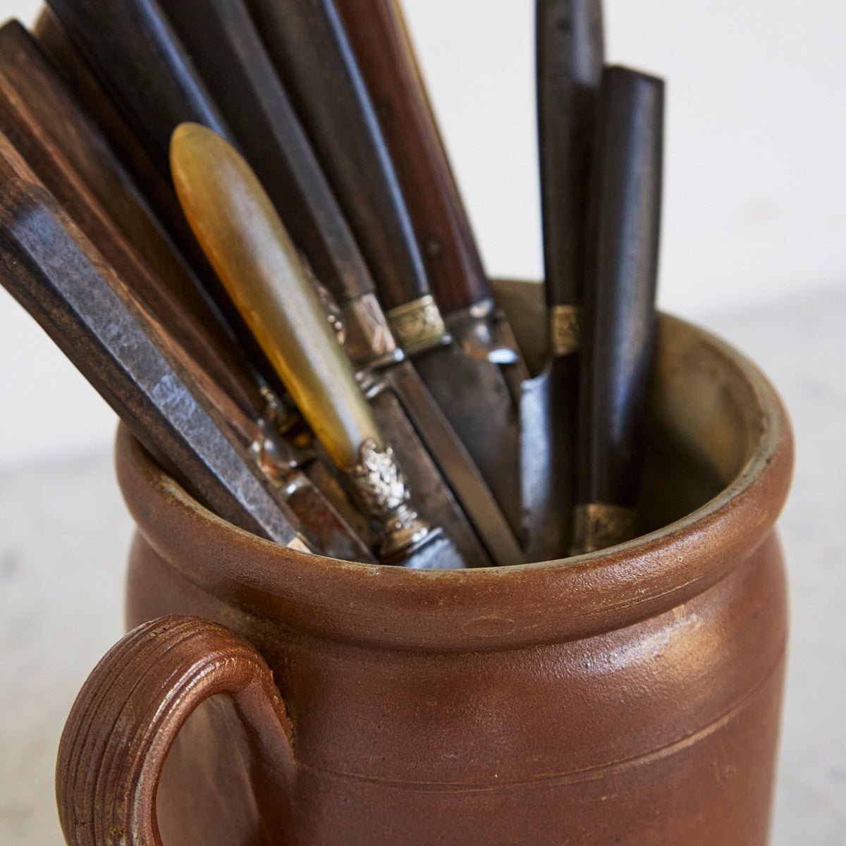 Petite Stoneware Crock with Handle - elsie green - the french kitchen