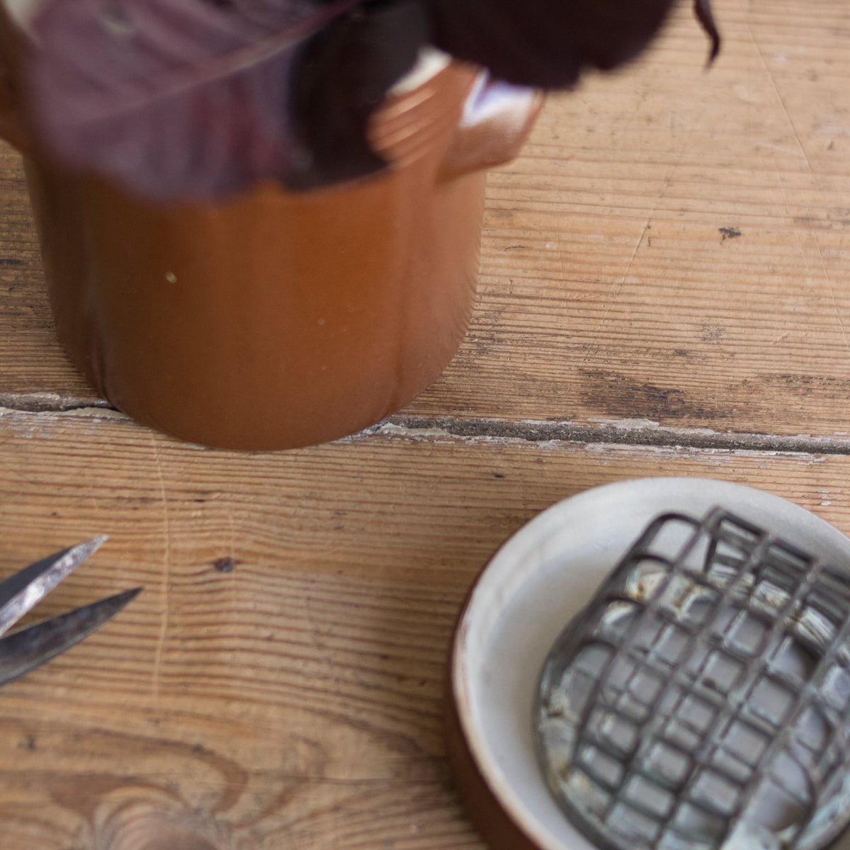 Petite Stoneware Crock With Lid | Brown - elsie green - The French Kitchen