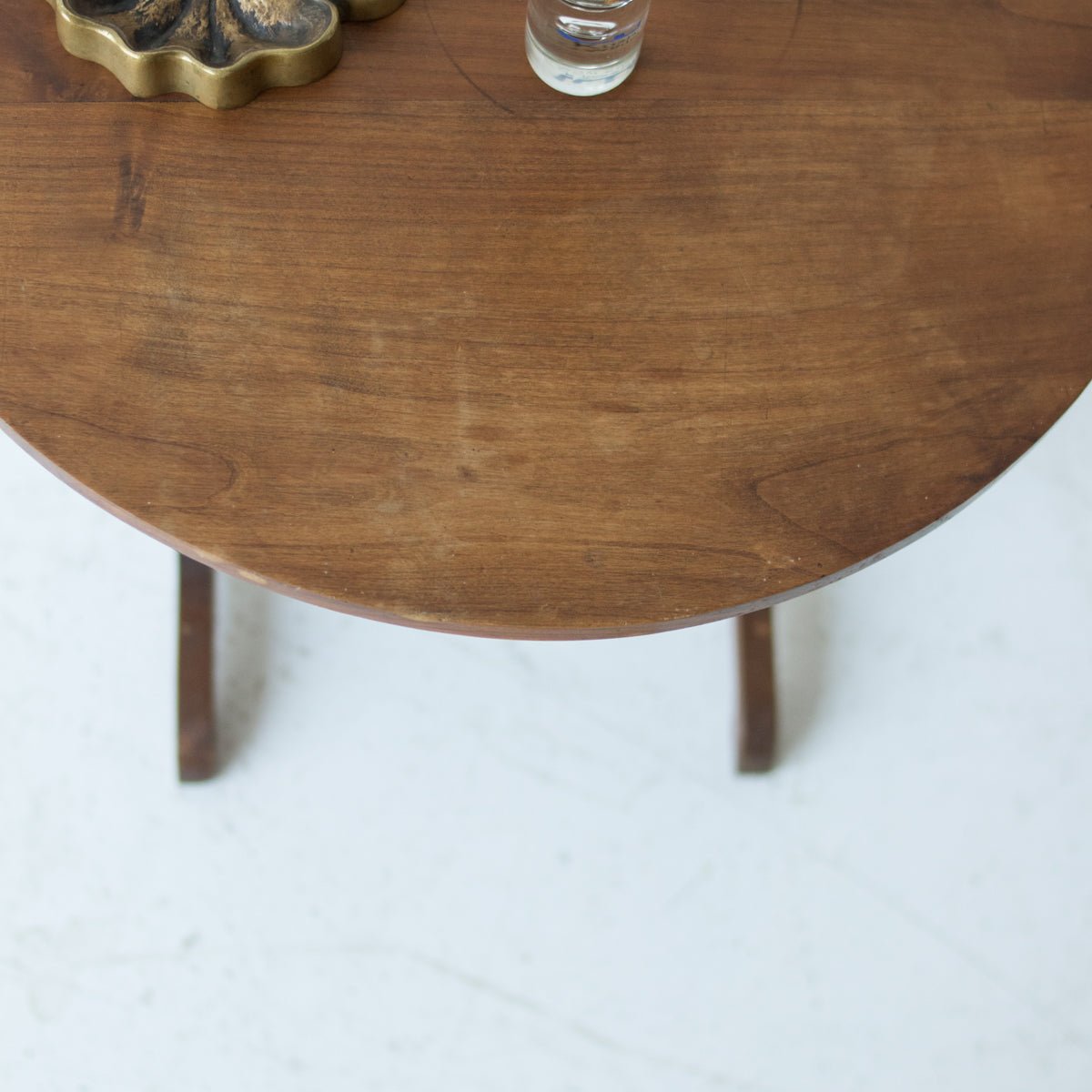 Petite Tilt - top Accent Table - elsie green - furniture