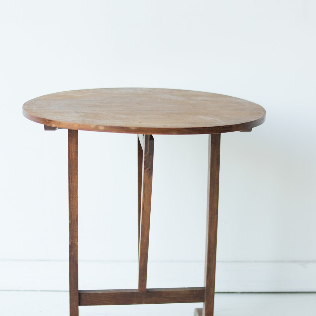 Petite Tilt - top Accent Table - elsie green - furniture