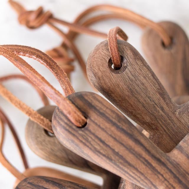 Petite Walnut Bread Board - elsie green - the french kitchen