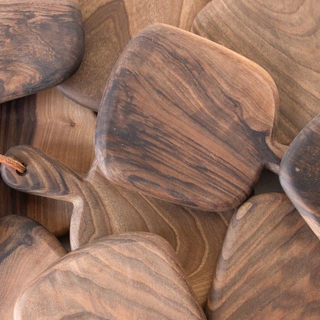 Petite Walnut Bread Board - elsie green - the french kitchen