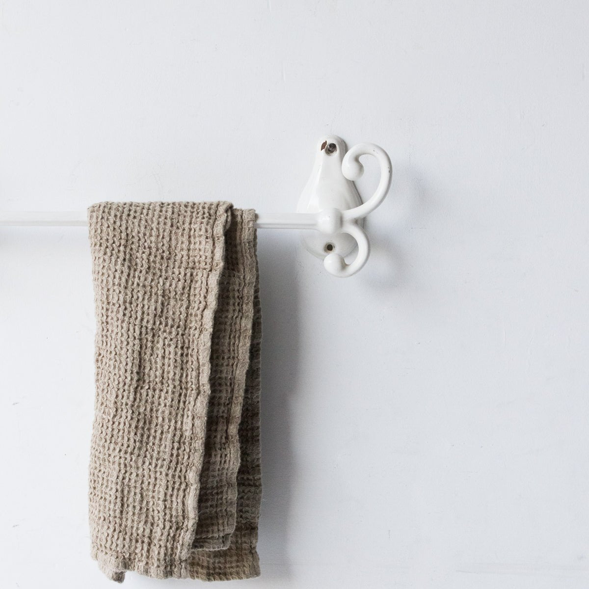 Porcelain Enamel Towel Bar - elsie green - Decor