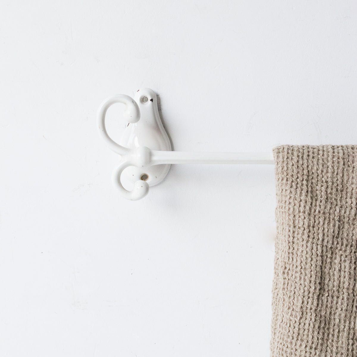 Porcelain Enamel Towel Bar - elsie green - Decor