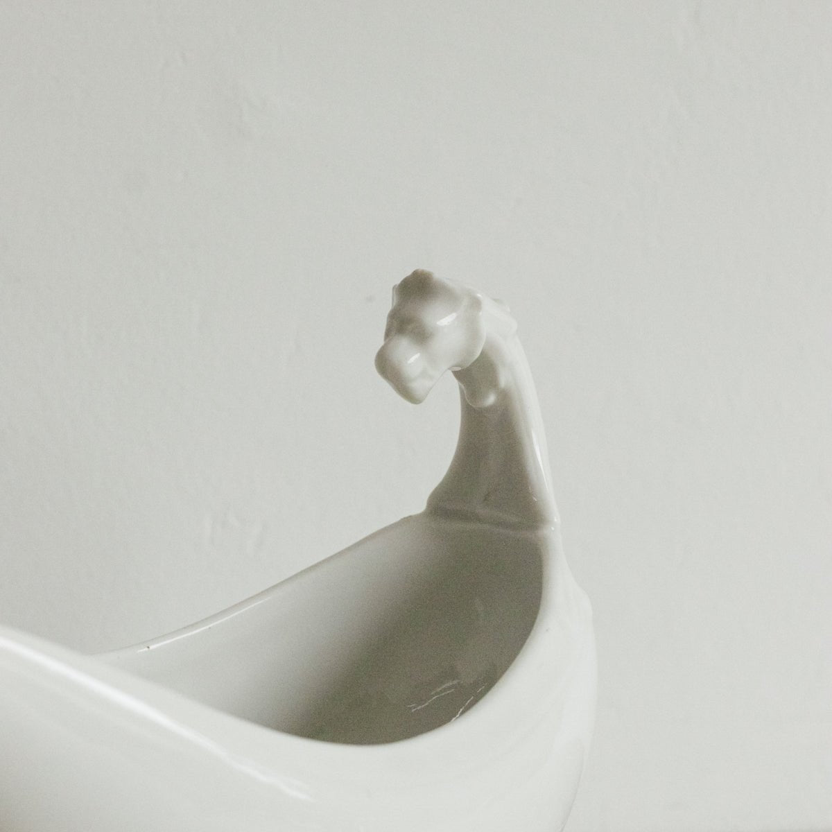 Porcelain Lion Gravy Boat - elsie green - The French Kitchen