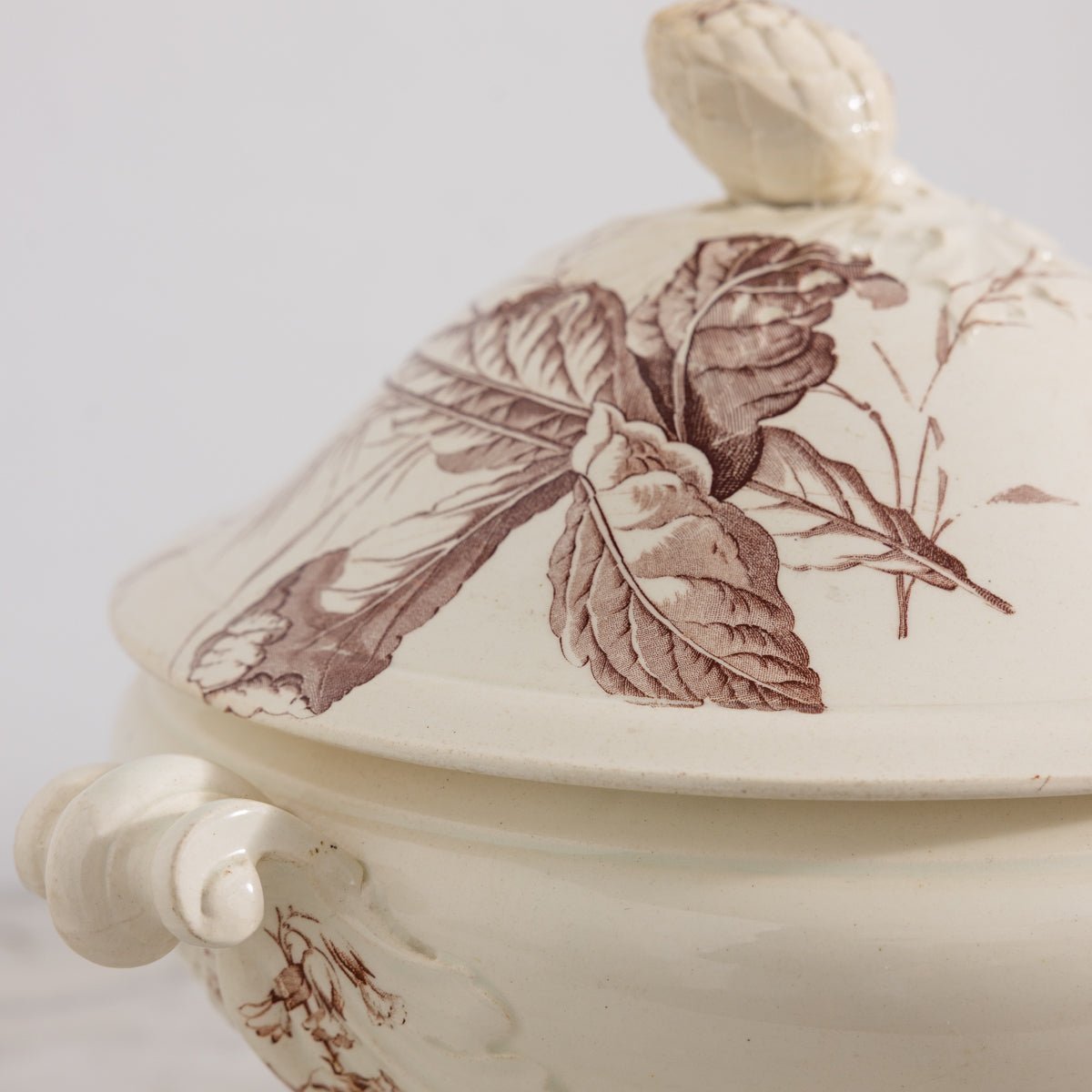 Primevere Transferware Tureen - elsie green - the french kitchen