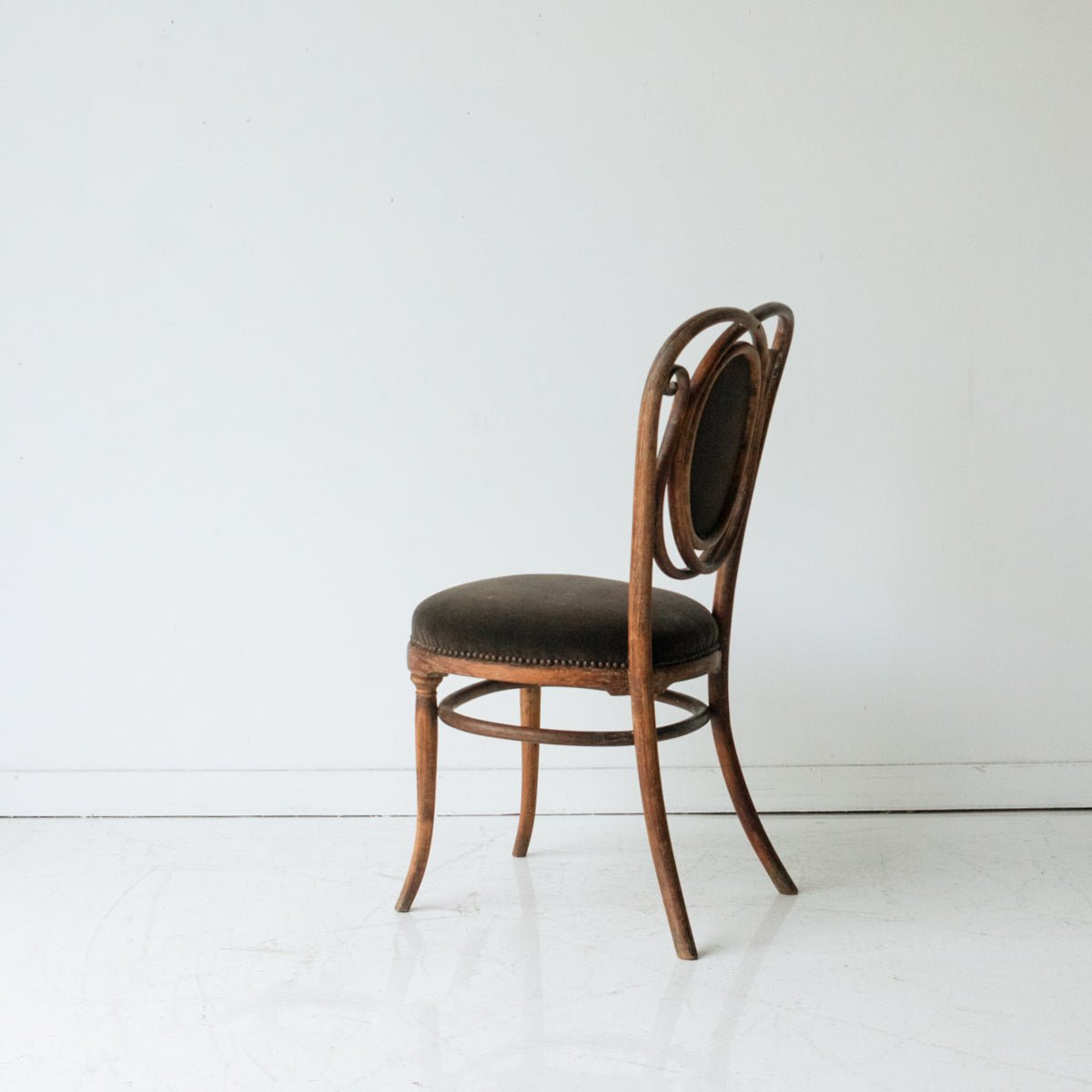 Rare Thonet No. 22 Dining Chair - elsie green - furniture