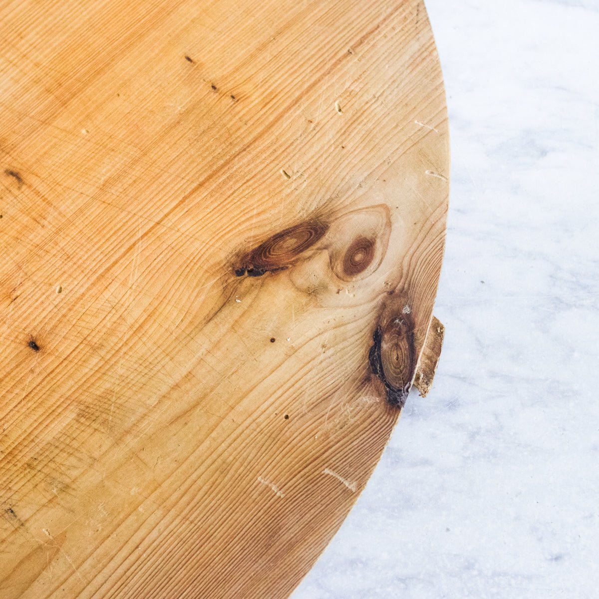 Round German Bread Board - elsie green - the french ktichen