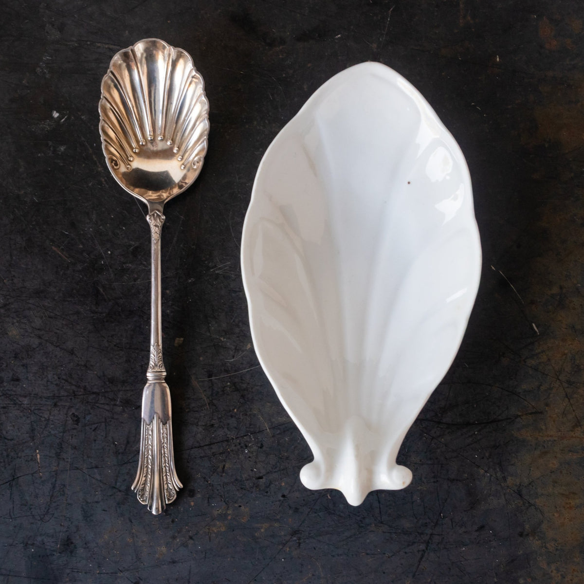 Shell Serving Spoon and Leaf Spoon Rest - elsie green - the french kitchen