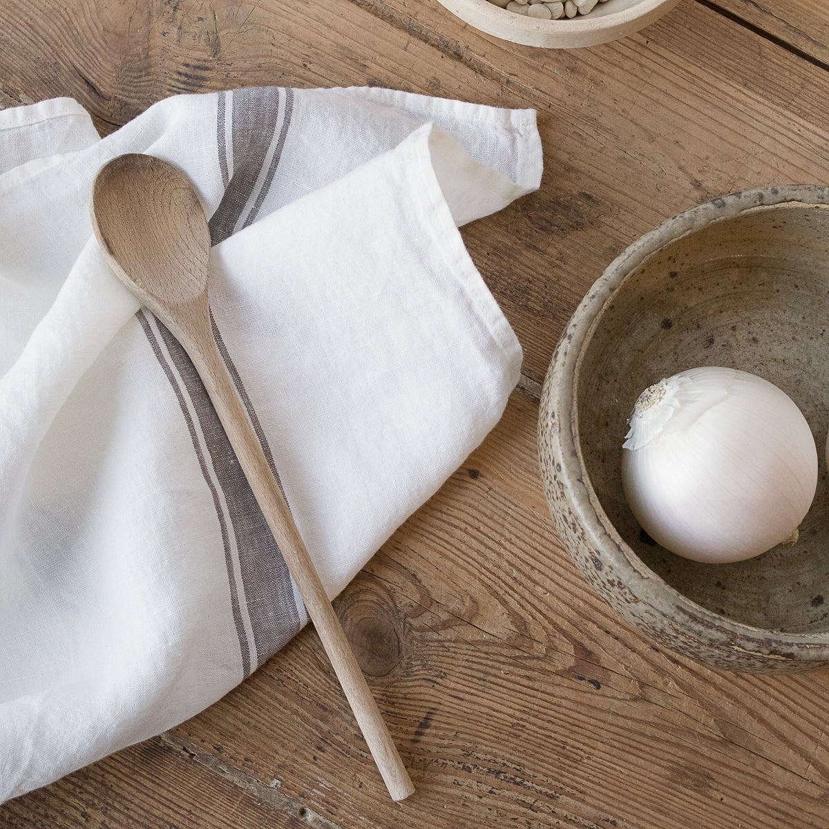Signed Baker with Handle - elsie green - the french kitchen