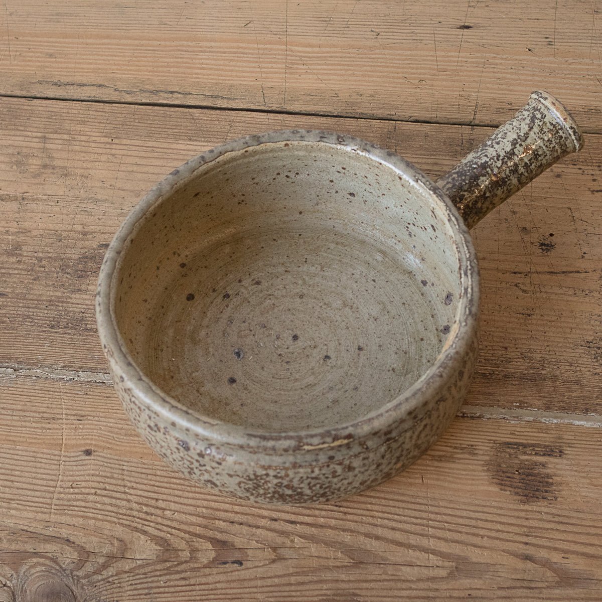 Signed Baker with Handle - elsie green - the french kitchen
