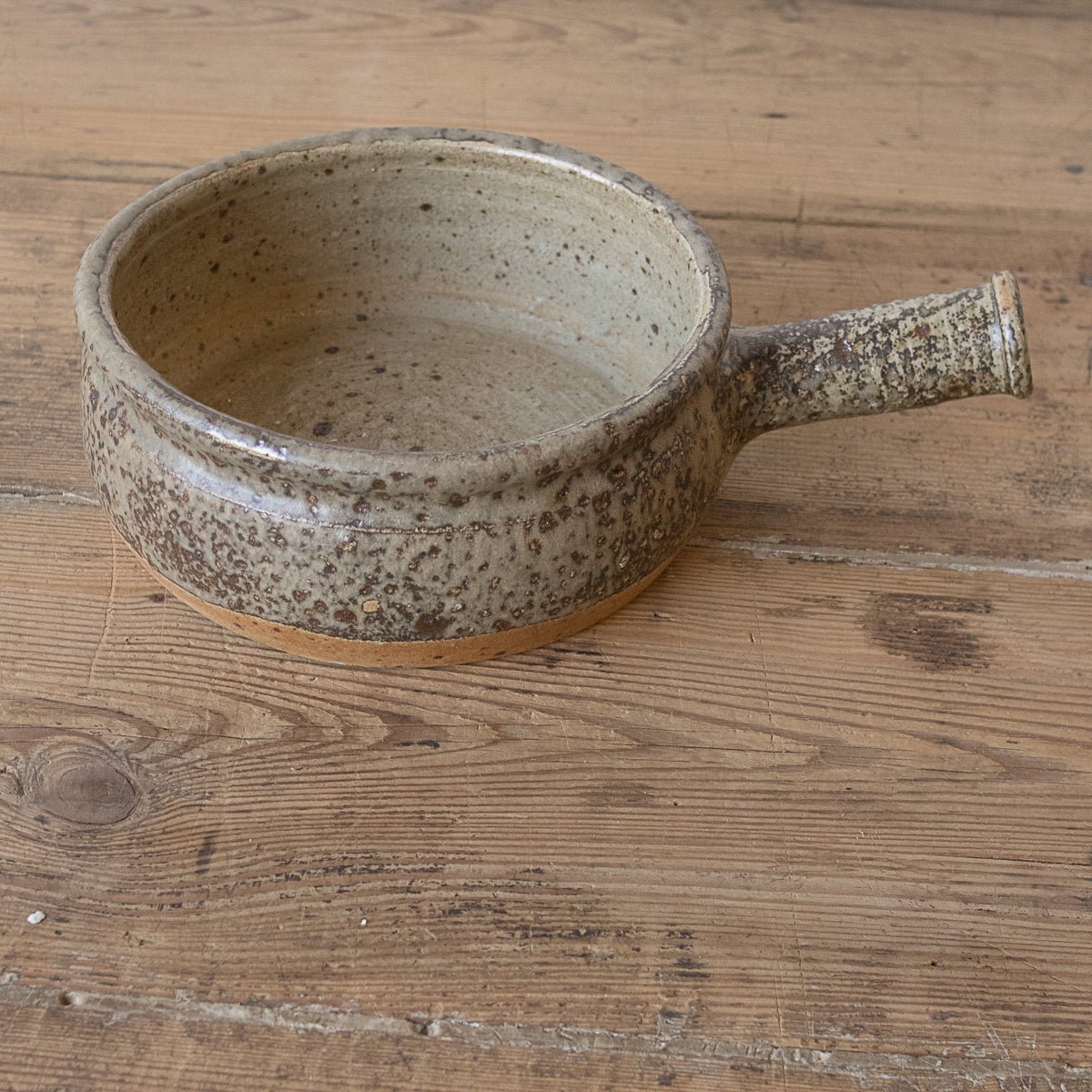Signed Baker with Handle - elsie green - the french kitchen