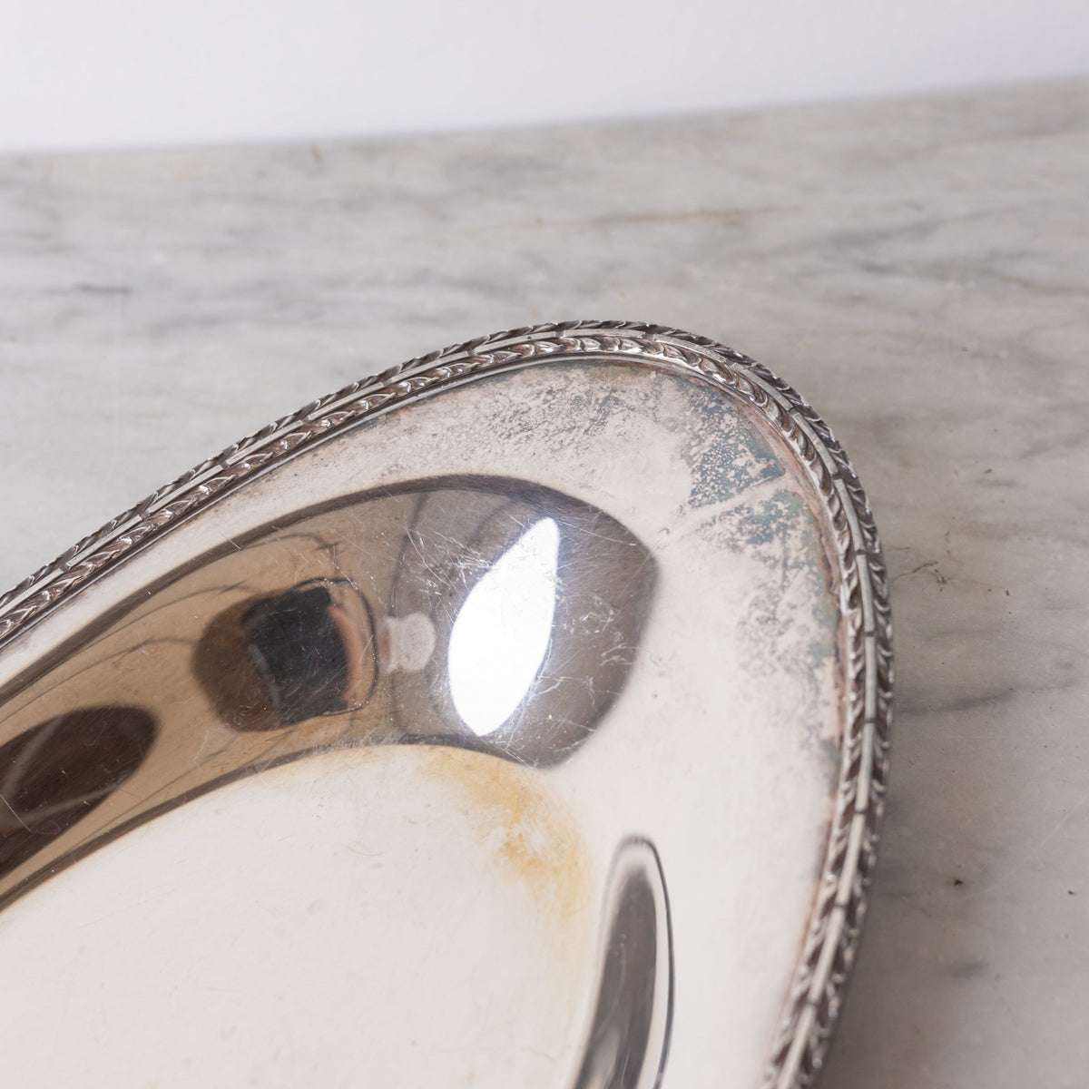 Silver Bread Bowl with Bread Knife - elsie green - the french kitchen