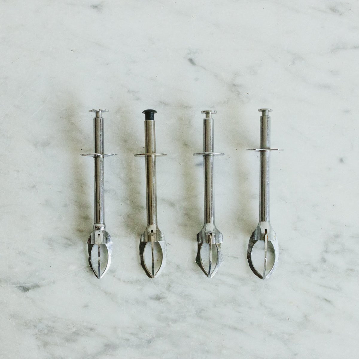 Stainless Steel Ice Grabber - elsie green - The French Kitchen