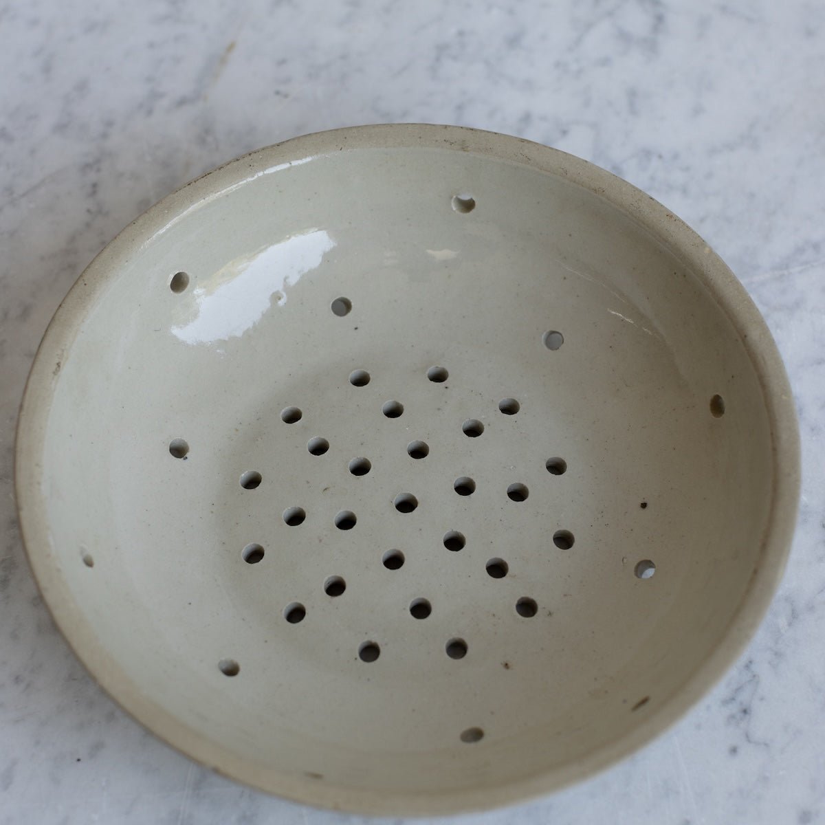 Stoneware Berry Bowl - elsie green - the french kitchen