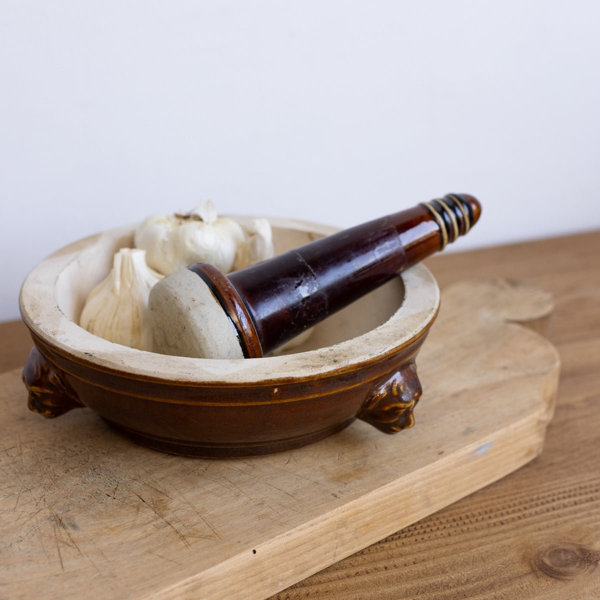 Stoneware Lion Mortar & Pestle - elsie green - the french kitchen